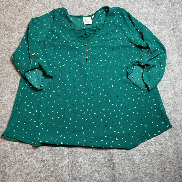 Jaretchung Blouse Top Womens Size 1X Green Geo Print Long Roll Tab Sleeve V Neck - Picture 2 of 9